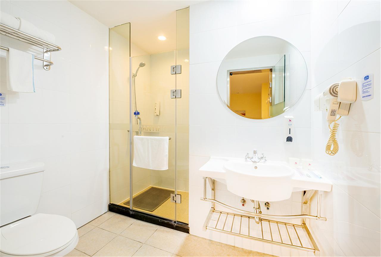 Hanting Hotel Nanjing Nanjing Southern Airlines University Ruijin Road מראה חיצוני תמונה