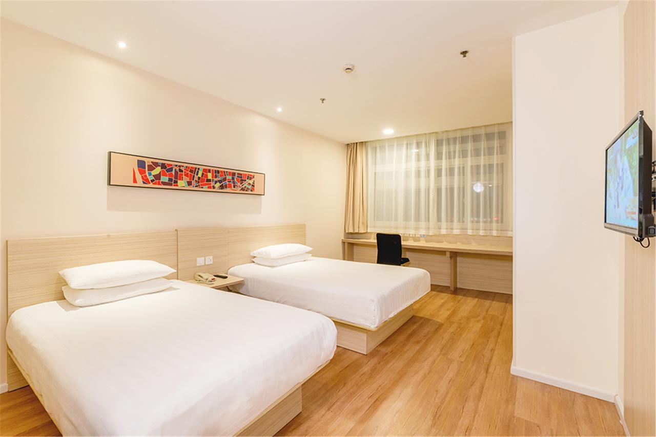 Hanting Hotel Nanjing Nanjing Southern Airlines University Ruijin Road מראה חיצוני תמונה